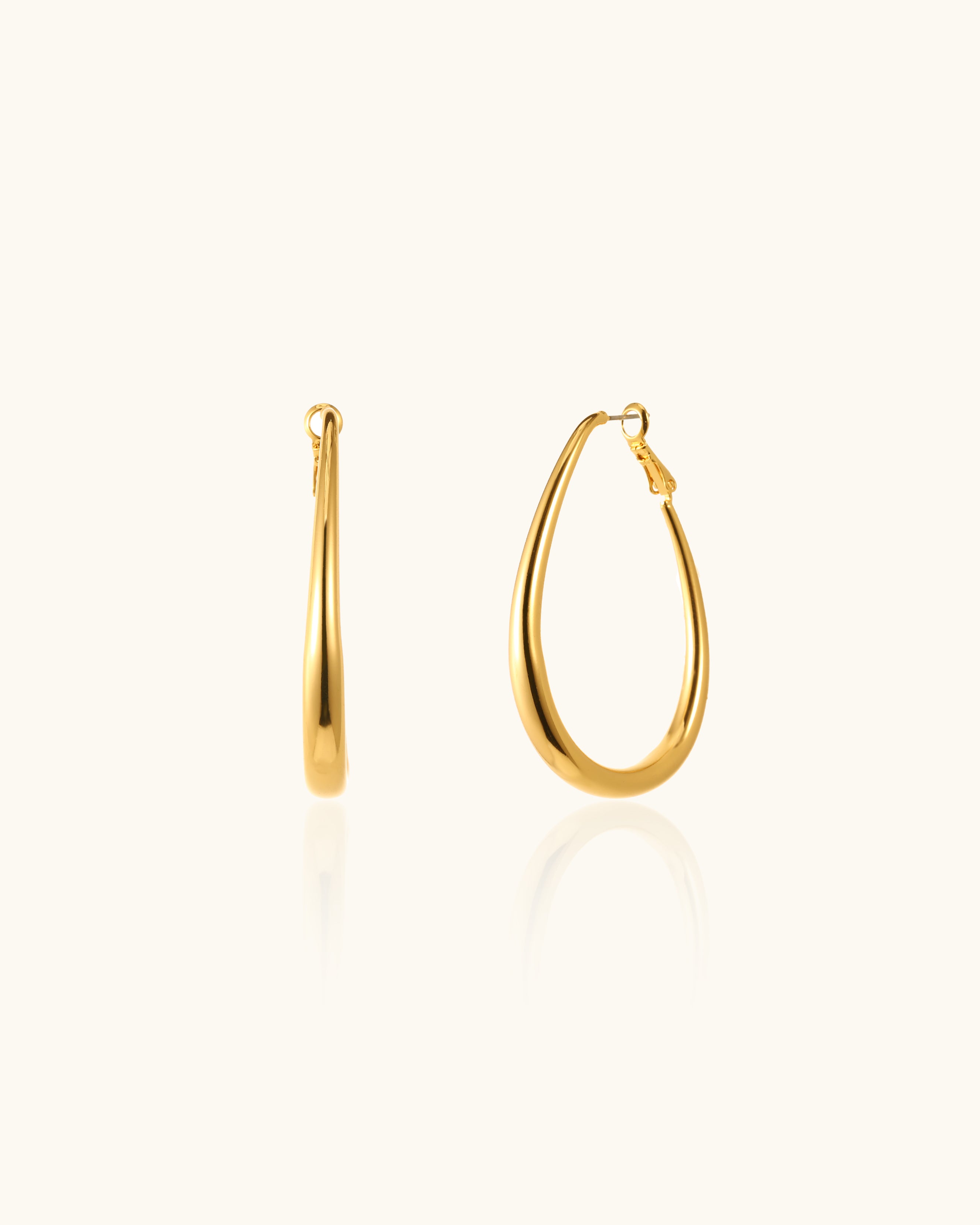 Oval Hoop Earrings In Silver