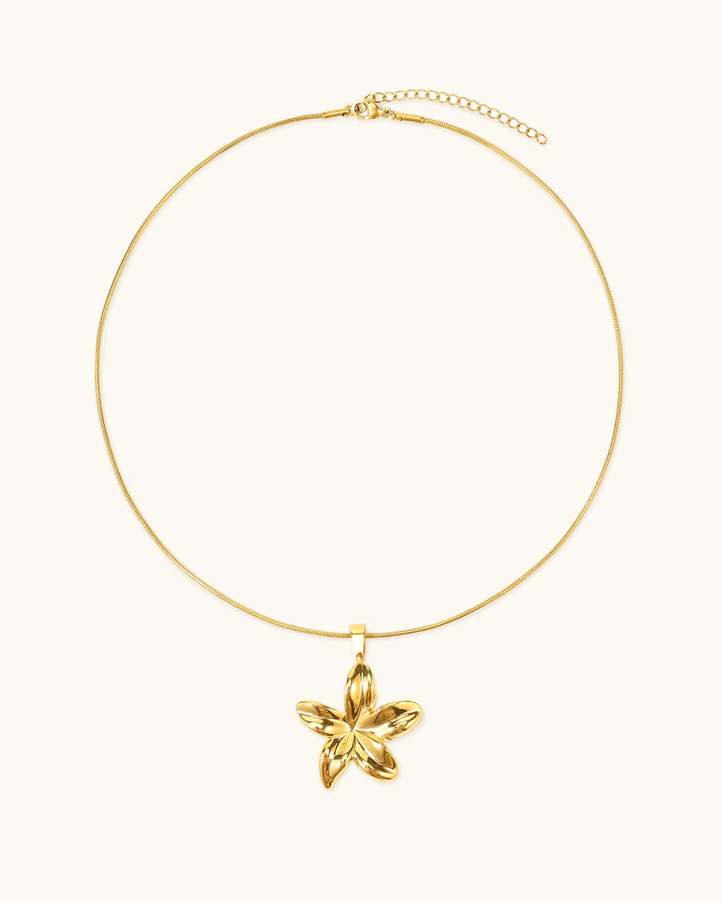 Polished Flower Necklace