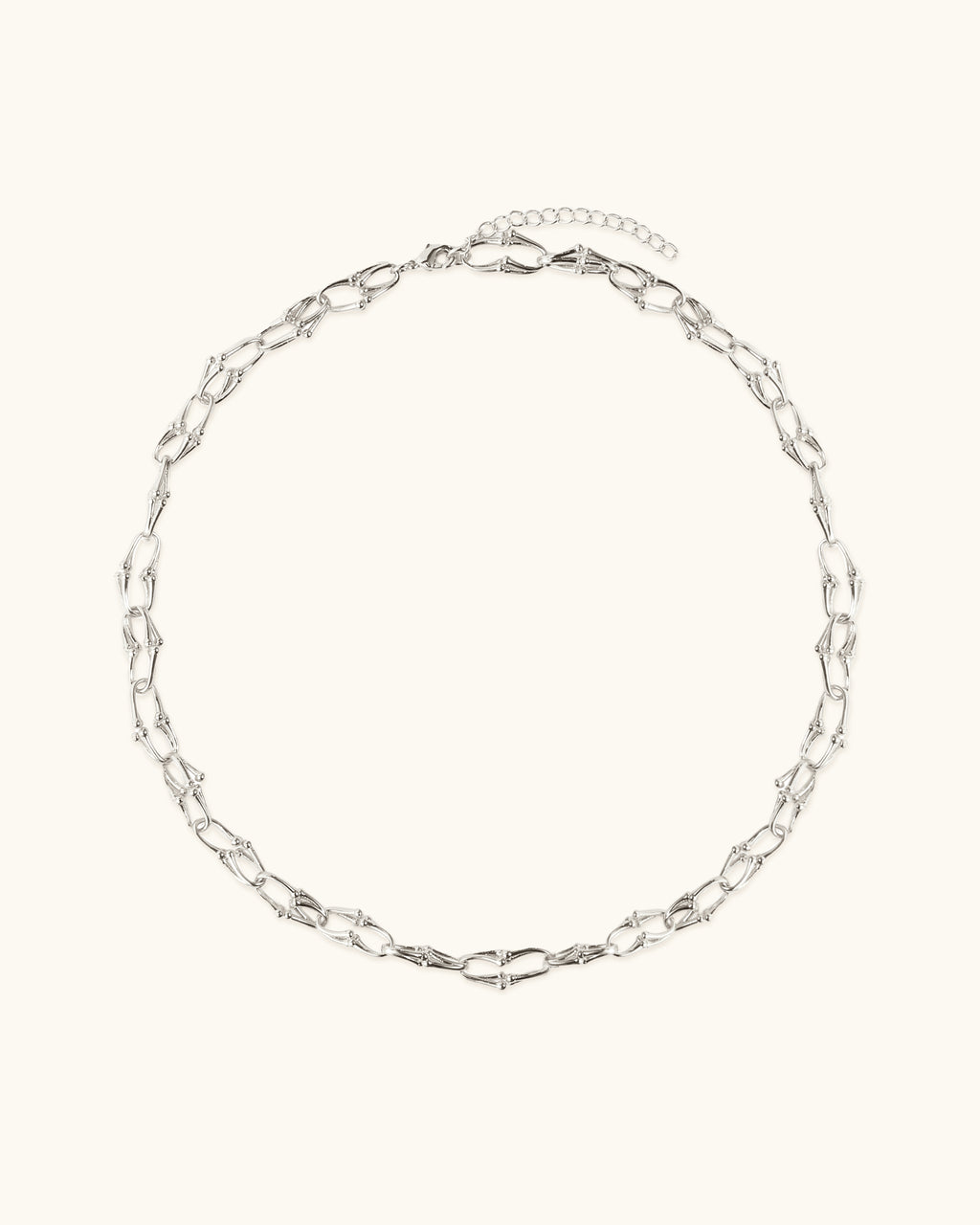 Floral Claw Necklace In Silver