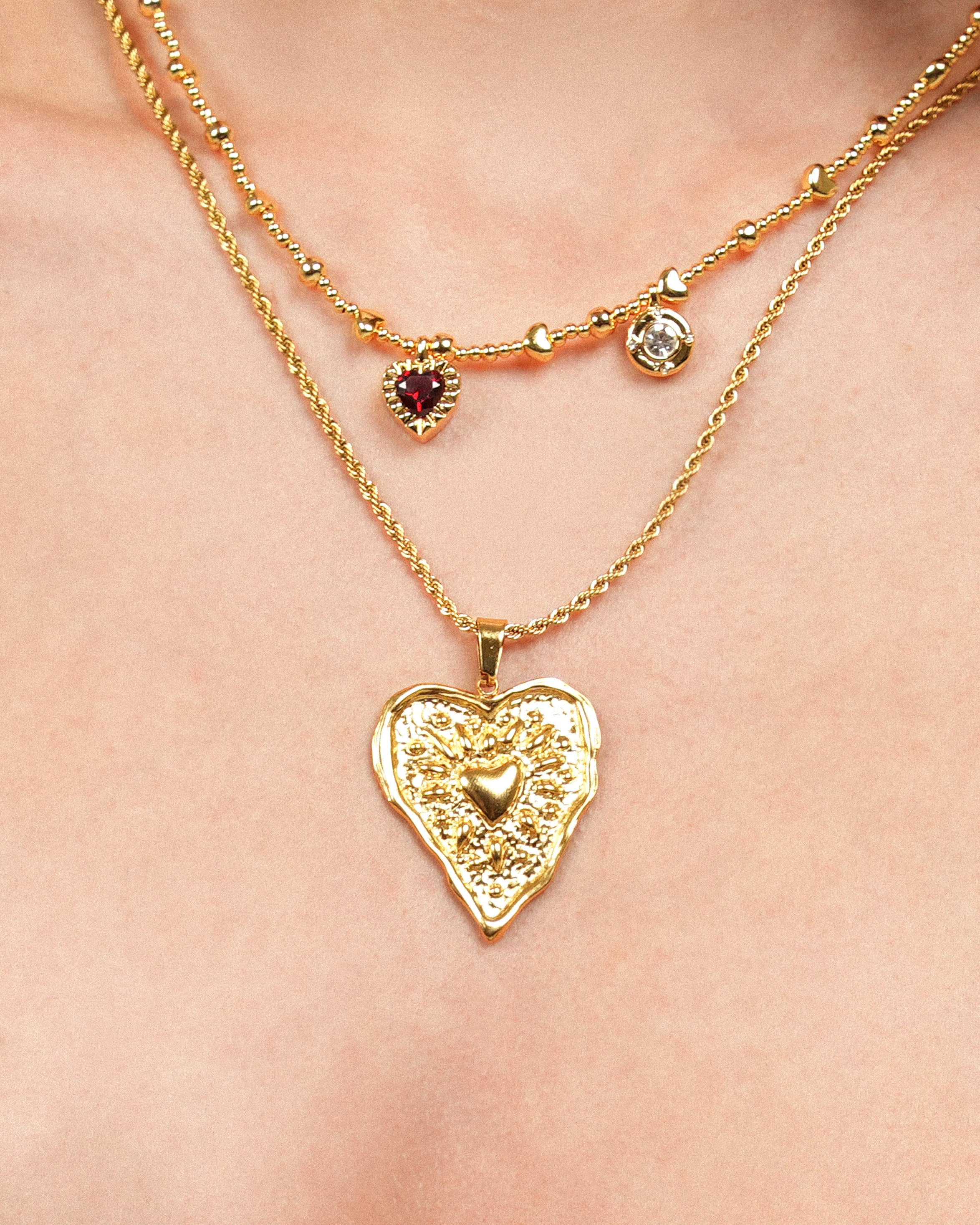 Carved Texture Heart Necklace